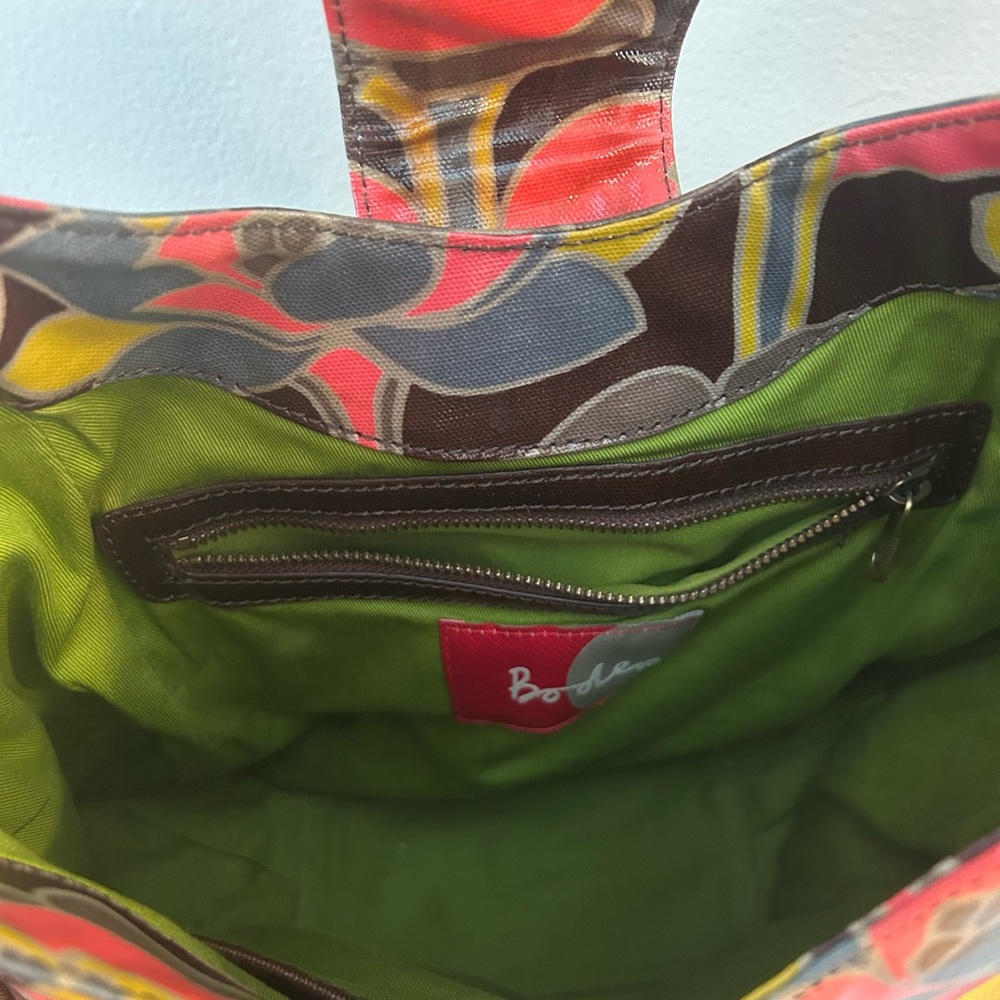 Boden waterproof oilcloth vintage bucket bag.  Excellent condition - Picture 5 of 6